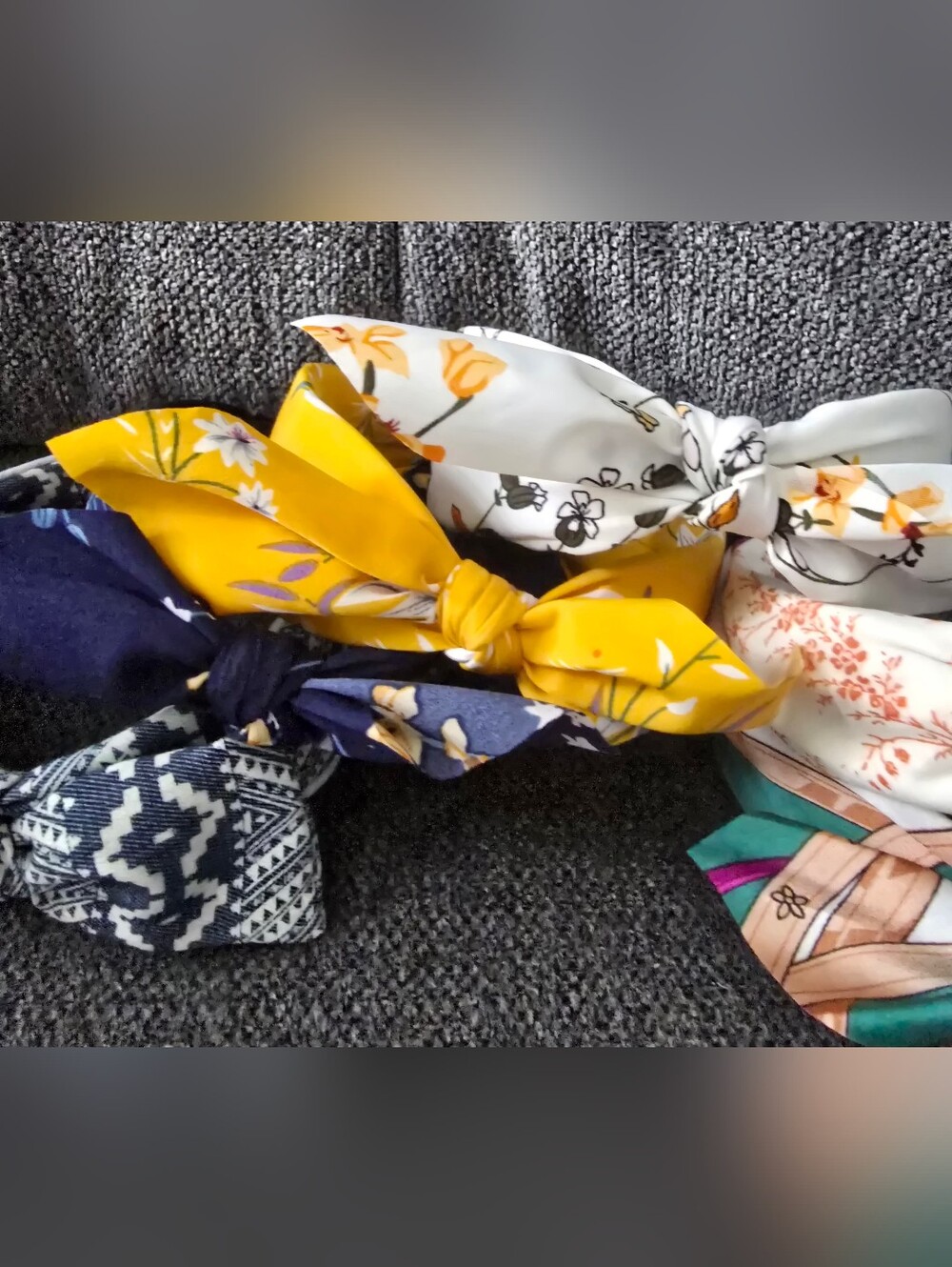 Assorted Headbands - Picture 5 of 6